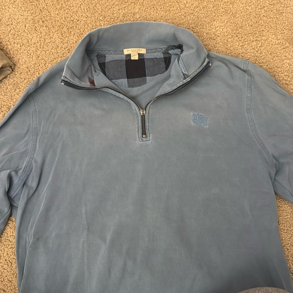 Men’s XL Burberry Quarter Zip. Worn. XL